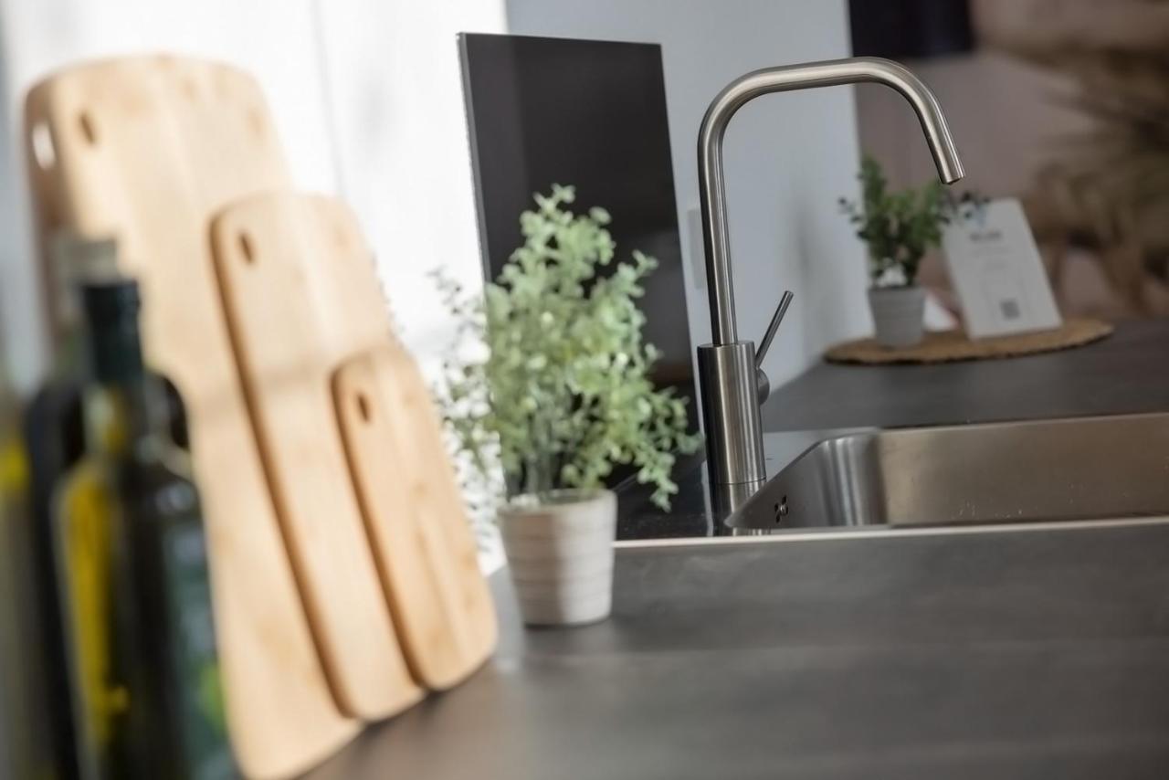 Kaza Guesthouse, Centrally Located 2 & 3 Bedroom Apartments In Augsburg Zewnętrze zdjęcie