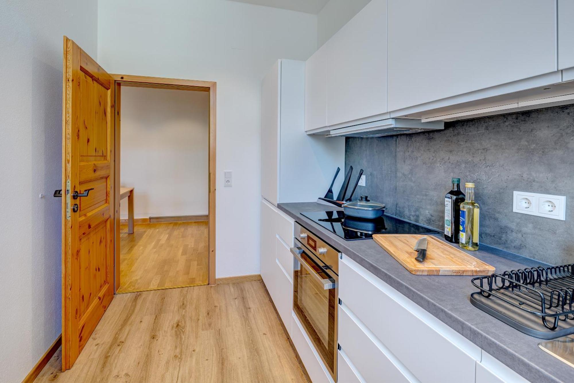 Kaza Guesthouse, Centrally Located 2 & 3 Bedroom Apartments In Augsburg Zewnętrze zdjęcie