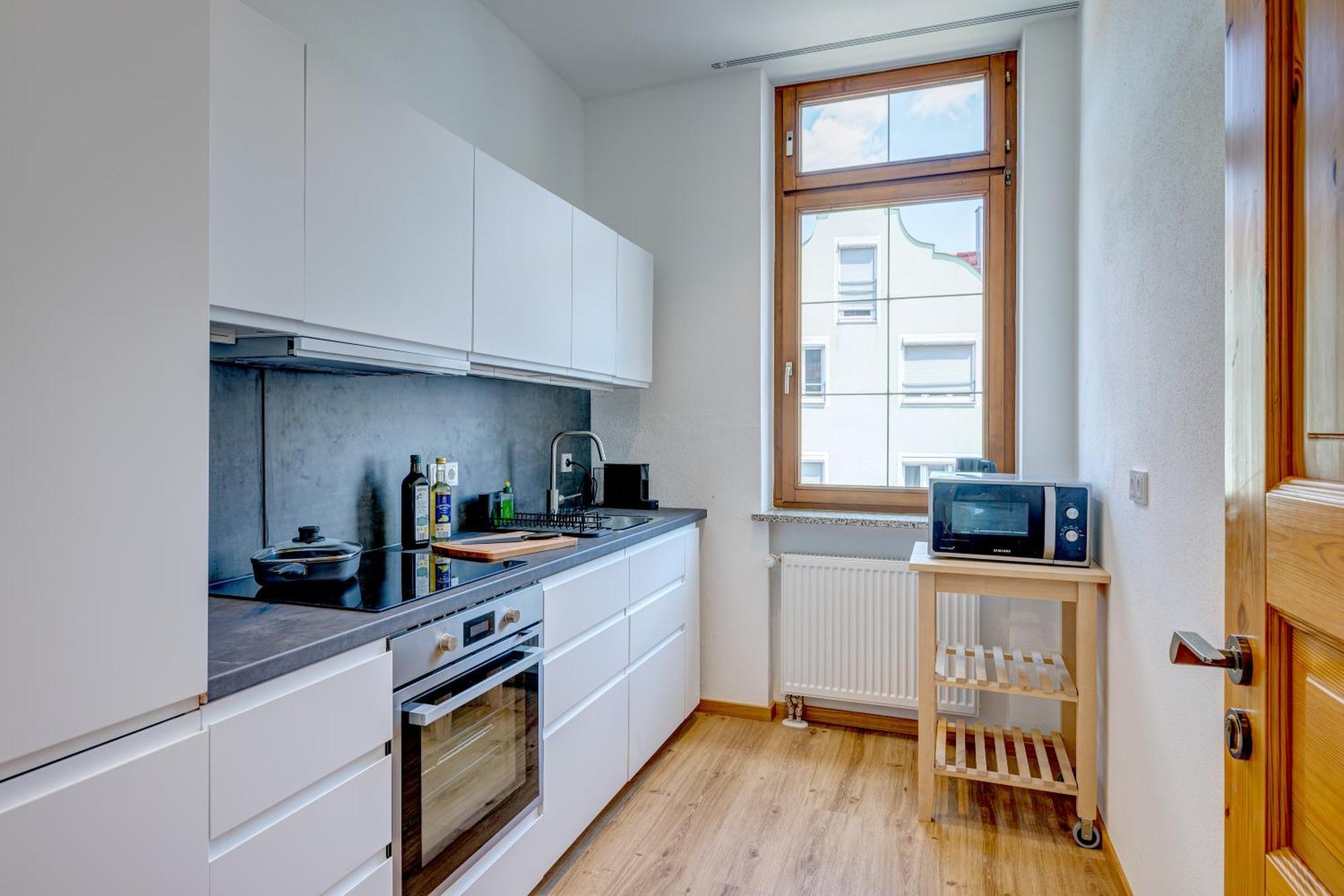 Kaza Guesthouse, Centrally Located 2 & 3 Bedroom Apartments In Augsburg Zewnętrze zdjęcie